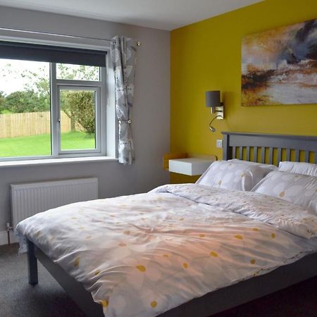 Apartamento Béal na Banna Coleraine Exterior foto